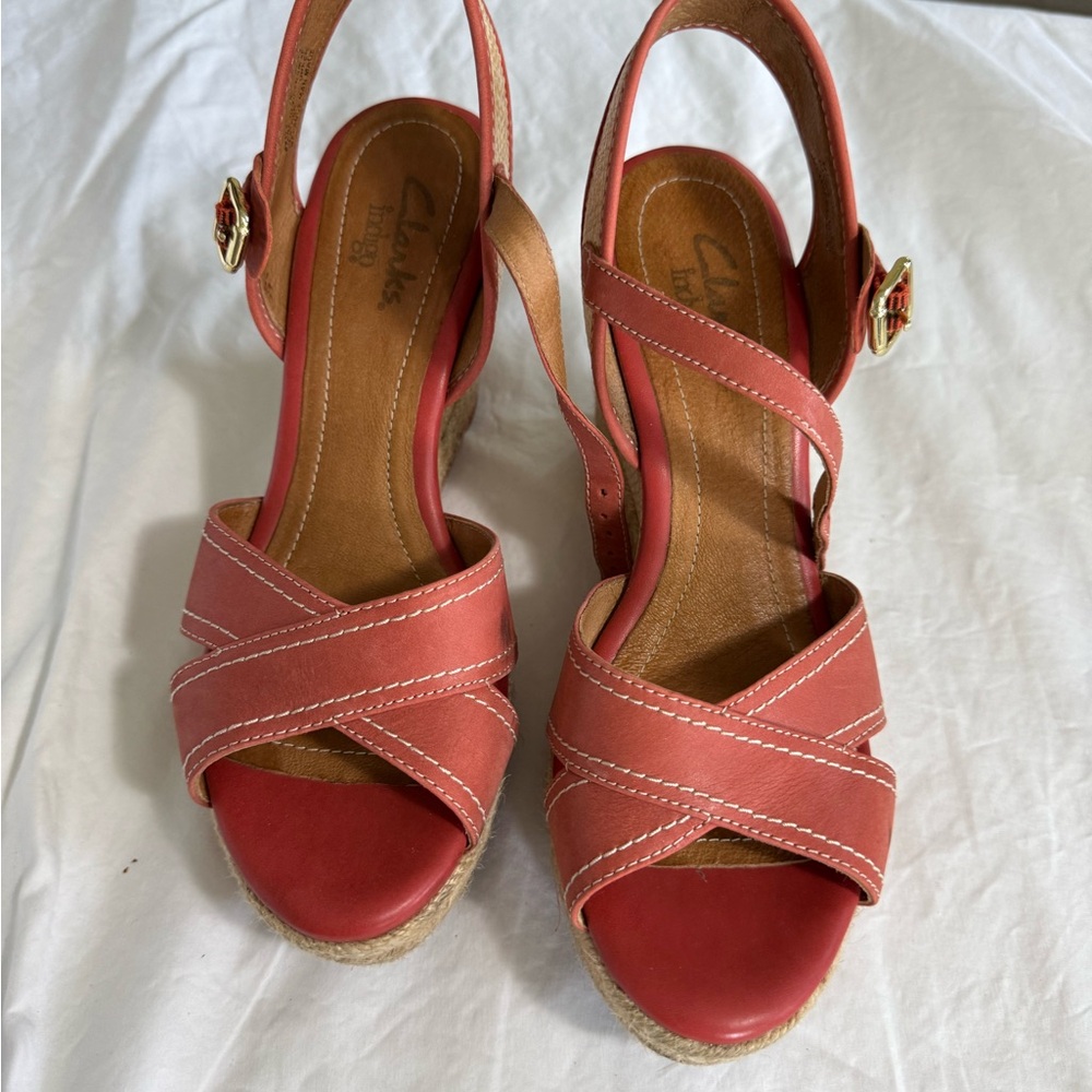 Clarks Women's Coral Sandals Size 7